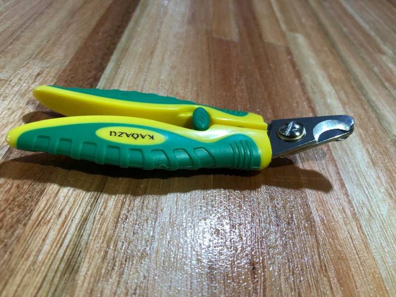 Corta Uñas Con Inclinación
